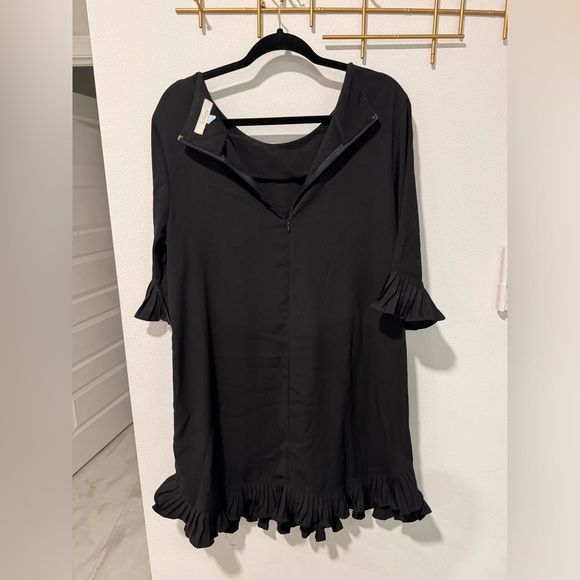 Sabine black mini dress, size large - Picture 4 of 5